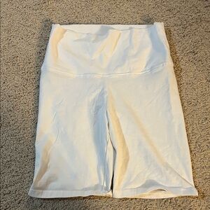 TNA Women's Cream Bike Shorts